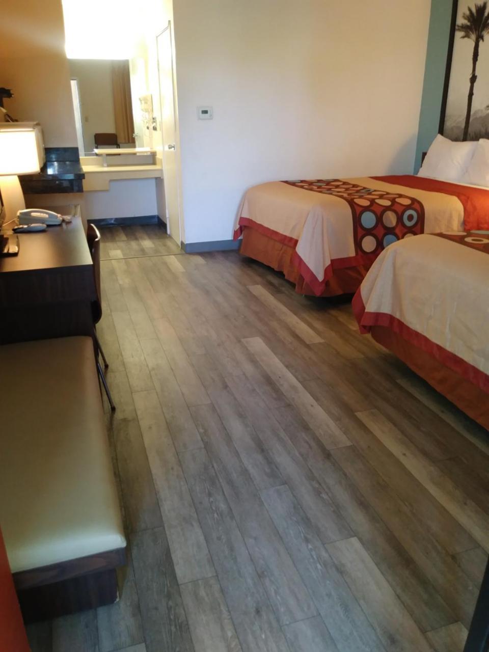 Super 8 By Wyndham Hotel Indio